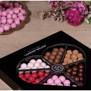 LOVE SELECTION CHOCOLATE BOX BY "LAKRIDS BY BÜLOW" 435 G 2